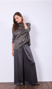 Sweater Muholi - Imagen 3