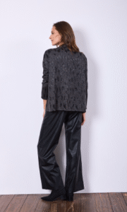 Sweater Muholi - Imagen 5