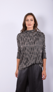 Sweater Muholi - Imagen 6