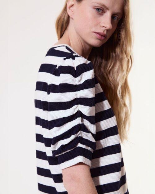 Remera Kissing - Imagen 4